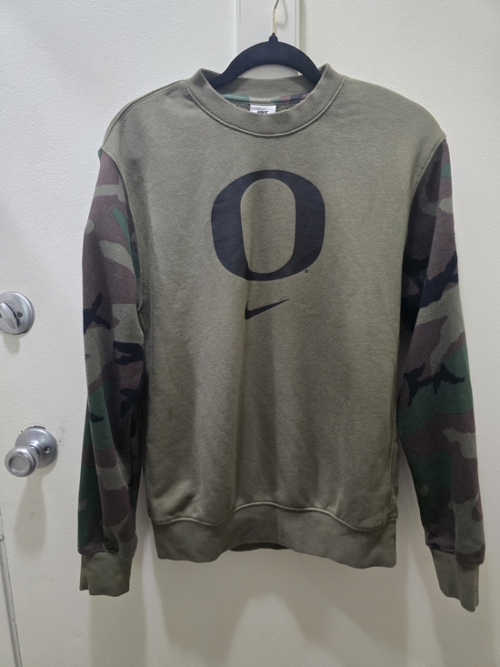 Nike Other - Nike Oregon Ducks OHT Military Appreciation Camo Crewneck Sweatshirt - Small